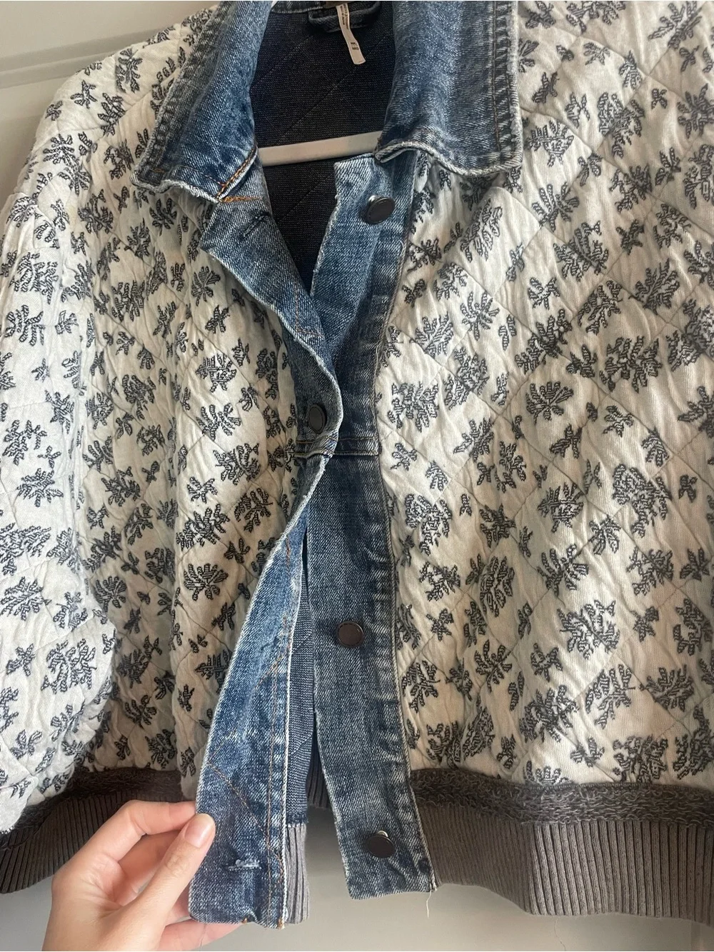 Free People Ditsy Denim Jacket M/L - Picture 3 of 7